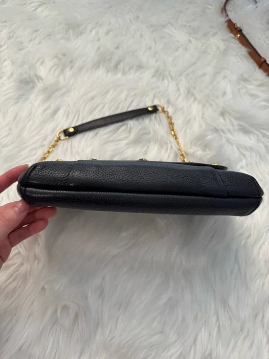 MCM pebble leather couch - Picture 7 of 13